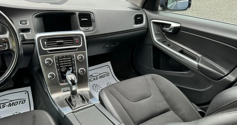 Volvo V60 cena 72900 przebieg: 191500, rok produkcji 2015 z Koszalin małe 407